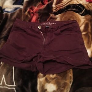 American eagle maroon shorts